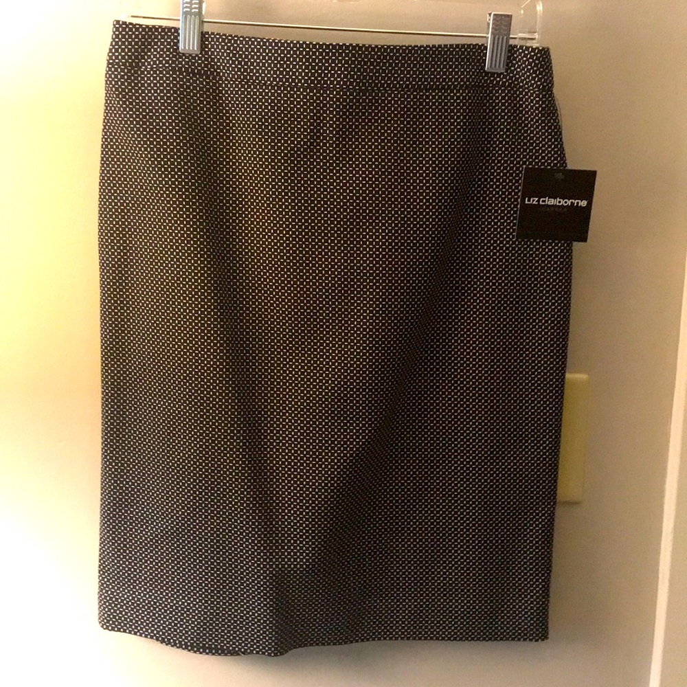 NWT Liz Claiborne pencil skirt
